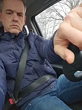 Hectorthyssen1 online show from March 13, 2026, 4:02 pm