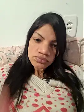 charllottebrasilian online show from June 18, 2026, 1:17 am