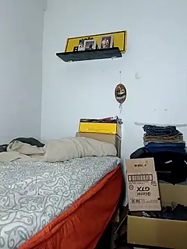 jhonyhot9292 online show from February 28, 2026, 8:26 am