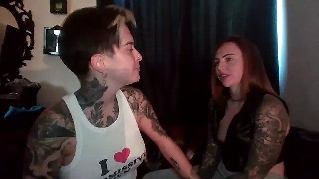 Alexandersonxo online show from November 17, 2025, 12:55 pm