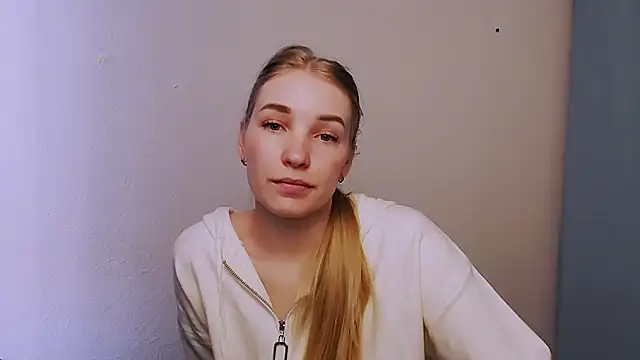 Queen ofLove online show from March 4, 2026, 11:38 am