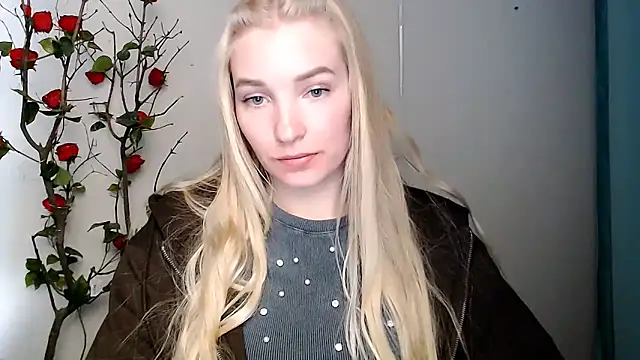 Queen ofLove online show from April 8, 2026, 2:06 pm