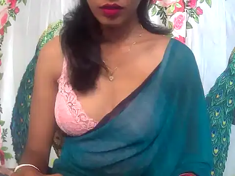 sexy janu25 online show from February 15, 2026, 4:42 am