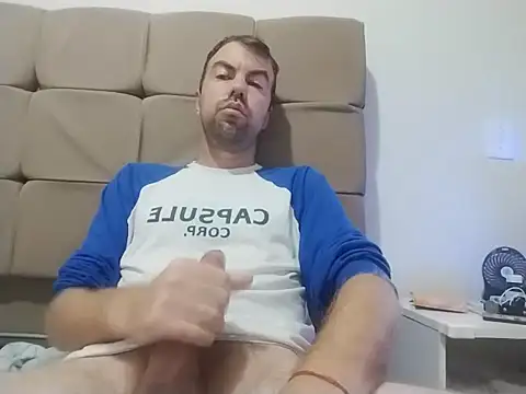 Snapshot of jinotex88 chatting on October 6, 2025, 11:18 am jinotex88 online show from October 6, 2025, 11:18 am