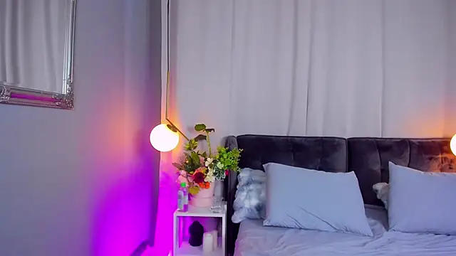 CarlaWhite online show from March 27, 2026, 8:26 am