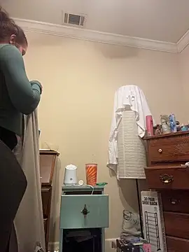 HotMessStilltheBest online show from November 7, 2025, 6:57 am