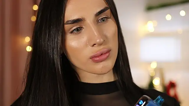 Kim Oberlin  online show from January 4, 2025, 11:43 am