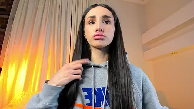 Kim Oberlin  online show from January 11, 2026, 6:29 am