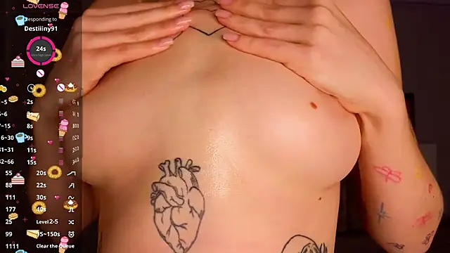 Sweet Evva online show from November 20, 2025, 7:24 pm