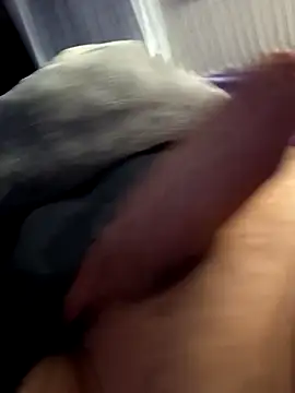 ich411983 online show from October 25, 2025, 9:31 pm