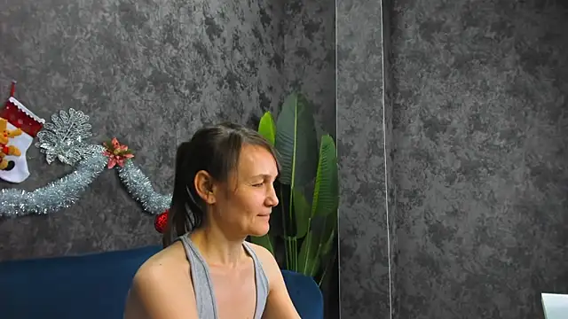 Snapshot of Lillian_White chatting on January 16, 2025, 11:15 am Lillian White online show from January 16, 2025, 11:15 am