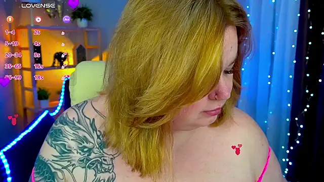 ZaraReignn online show from January 17, 2025, 9:06 pm