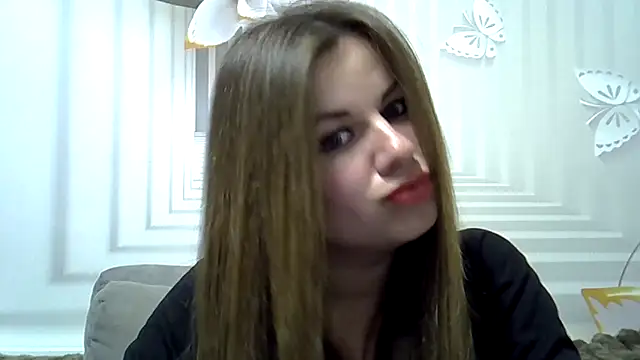 TinaFun4u online show from February 5, 2026, 9:08 pm