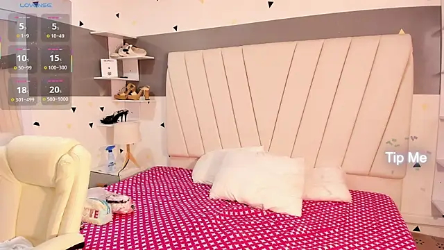 MorganitaX online show from February 7, 2025, 12:06 pm