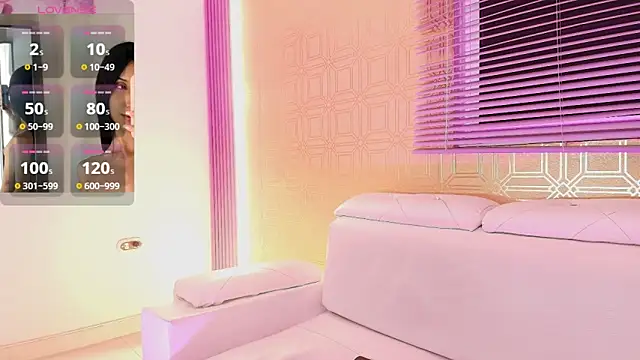 Bella19  online show from February 9, 2025, 8:24 pm