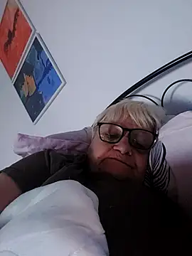 feerir63 online show from March 9, 2025, 4:38 am