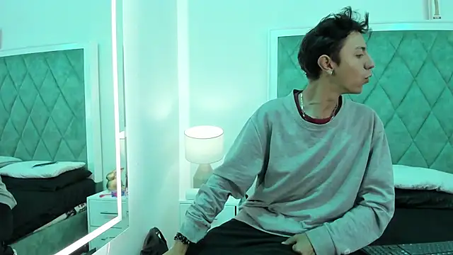 Katherin jupiter online show from December 5, 2024, 7:06 pm