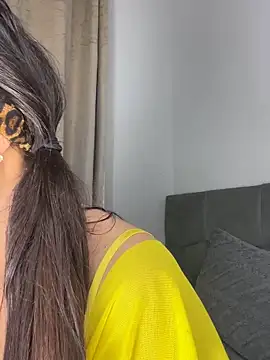 Meryem Queen online show from April 23, 2026, 8:44 pm