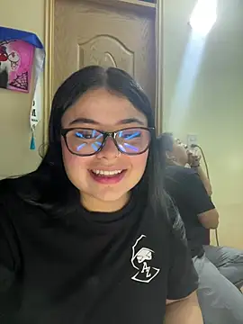 alissonfernandez  online show from February 11, 2026, 1:10 am