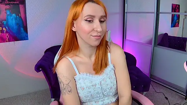 Snapshot of AliceBYKiss chatting on January 30, 2025, 9:25 am AliceBYKiss online show from January 30, 2025, 9:25 am