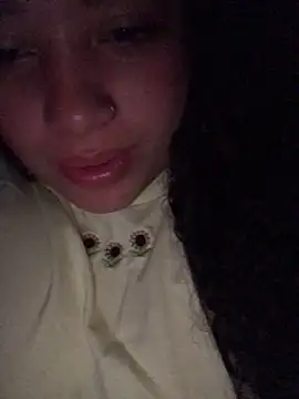 Julieta 333 online show from March 20, 2025, 9:04 am