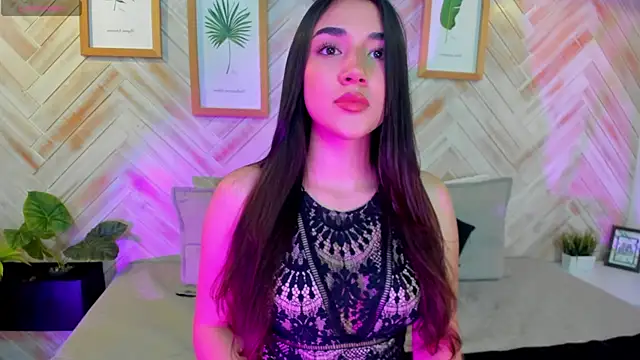 AniiRose online show from January 6, 2025, 9:54 pm