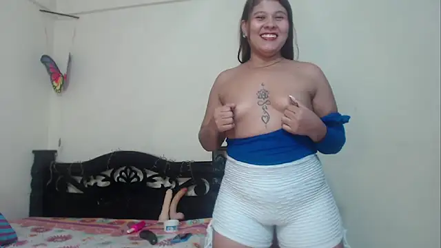 Stylevoluptuousvycky online show from February 16, 2025, 11:05 pm