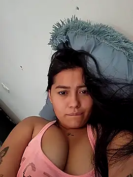 Val clarck online show from December 5, 2024, 2:44 pm