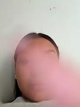 Val clarck online show from December 20, 2024, 4:04 pm