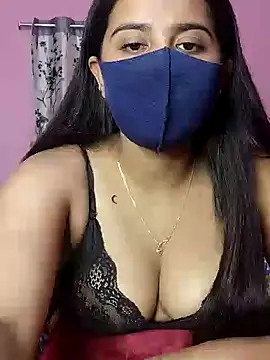 lovely-tanu online show from February 8, 2025, 9:46 pm