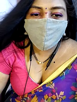 RomeoJuliet345 online show from March 9, 2026, 7:34 am