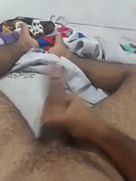 Snapshot of Leleko1997 chatting on March 1, 2026, 1:57 pm Leleko1997 online show from March 1, 2026, 1:57 pm