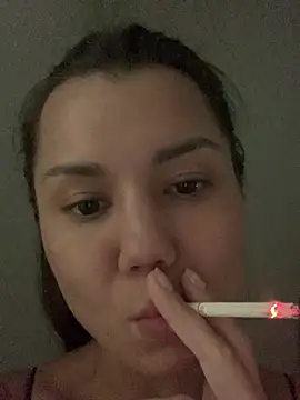 MiraMiss online show from April 19, 2026, 6:21 pm