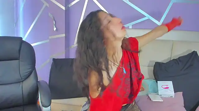 Snapshot of Queenjenn__ chatting on January 23, 2025, 3:11 pm Queenjenn   online show from January 23, 2025, 3:11 pm