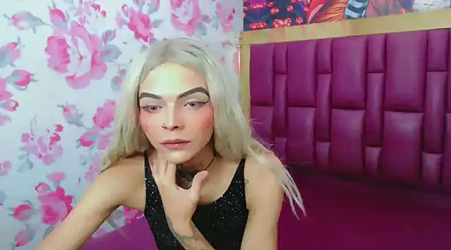 Luna and valery online show from January 29, 2025, 7:43 pm