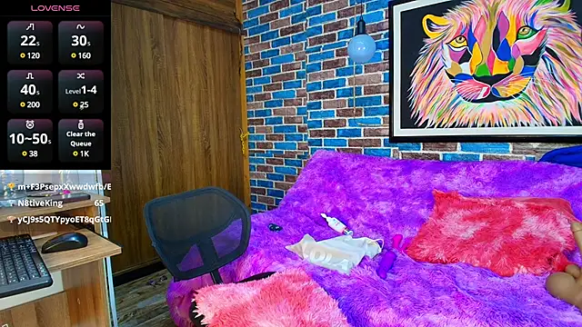 sweet kitty0110 online show from March 15, 2025, 12:25 am