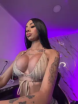 Snapshot of Tiffanny chatting on March 28, 2026, 11:54 am Tiffanny online show from March 28, 2026, 11:54 am