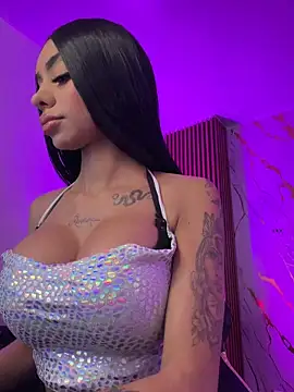 Snapshot of Tiffanny chatting on April 2, 2026, 1:09 pm Tiffanny online show from April 2, 2026, 1:09 pm