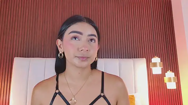 MeganCruzGB online show from November 18, 2025, 2:54 pm