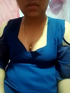 Super-Couple online show from March 4, 2026, 4:51 am