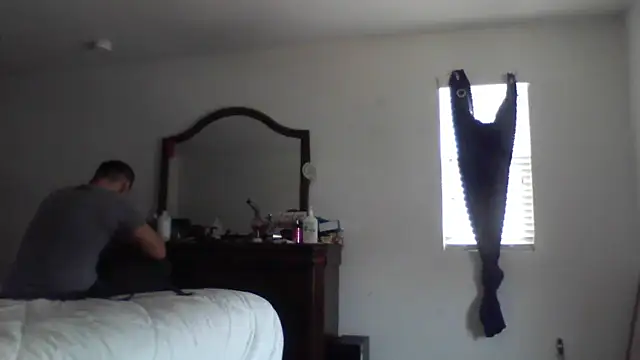 2Fly4Guy online show from March 1, 2025, 8:10 pm