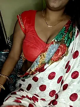 NOTY-LOVE-05 online show from October 11, 2025, 3:21 pm