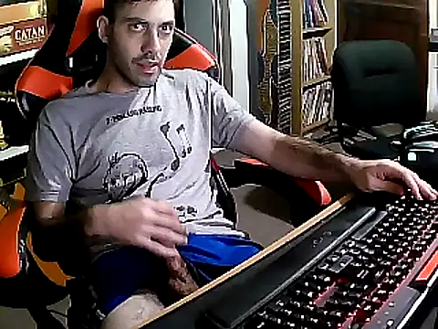 Snapshot of johnwood88 chatting on February 26, 2025, 7:09 am johnwood88 online show from February 26, 2025, 7:09 am