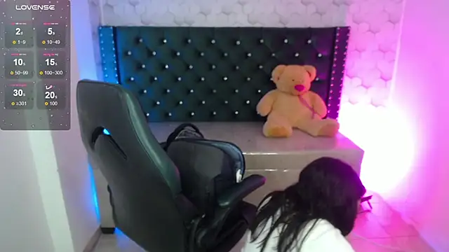 Sofi hot 4m online show from October 6, 2025, 12:46 pm