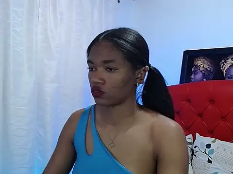 Snapshot of MISSANDRE4 chatting on December 29, 2024, 2:21 pm MISSANDRE4 online show from December 29, 2024, 2:21 pm