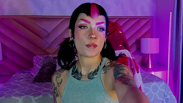 Snapshot of _mamush chatting on January 17, 2026, 8:56 pm mamush online show from January 17, 2026, 8:56 pm