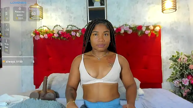 SilvannaFit online show from October 28, 2025, 12:09 pm