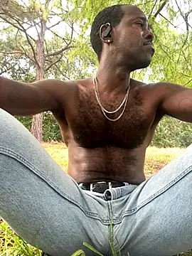 Snapshot of Melaneighted chatting on October 25, 2025, 9:20 pm Melaneighted online show from October 25, 2025, 9:20 pm