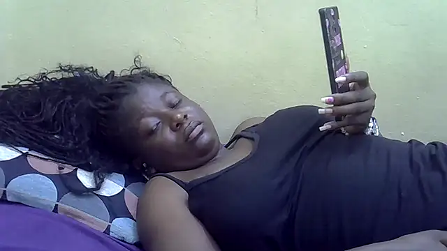 Snapshot of Harrisamor chatting on October 21, 2025, 9:10 am Harrisamor online show from October 21, 2025, 9:10 am