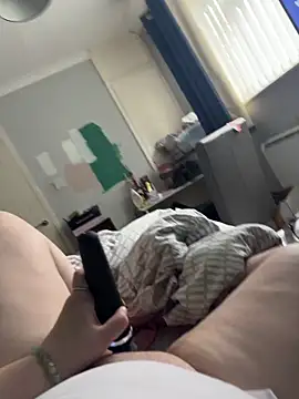 AmberTaylorXxx online show from February 27, 2026, 9:20 am